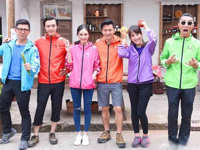 一周综艺：《12道锋味》杨幂喂食谢霆锋