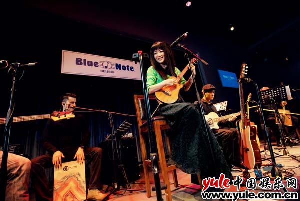 斯琴格日乐加盟太合音乐集团 双专辑首唱会圆满举办