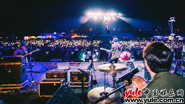 果味VC《生命中有的那些灿烂》唱给冬奥的所有英雄们